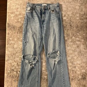 ZARA Ripped Jean
